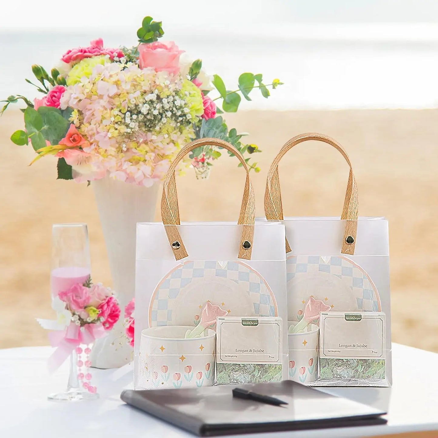Holiday gift bag Eco-friendly Companion Gift Candy