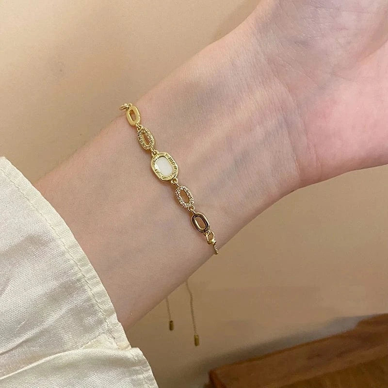New Luxury Gold Zircon Bracelet for Women Elegant